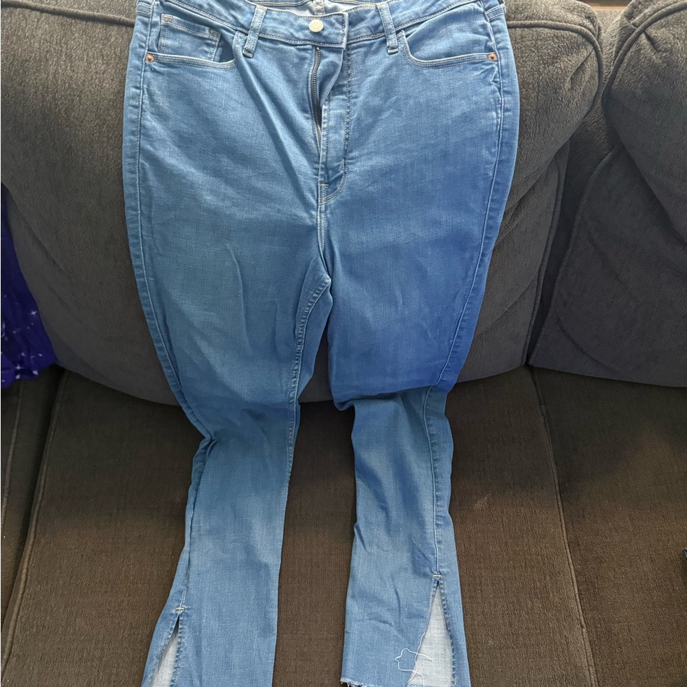 Old Navy Women's Straight Leg Blue Jeans
